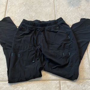 Womens XS nurse pants. Black with pockets, little but long on 5’2 female.